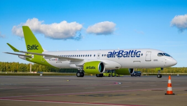 Lidsabiedrība airBaltic saņem 36. Airbus A220-300 lidmašīnu